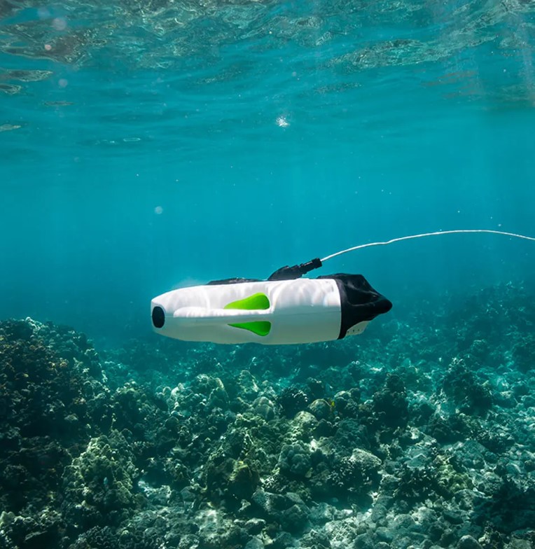 Camoro Mini Professional 4K Un - đánh giá và giá Underwater Camera